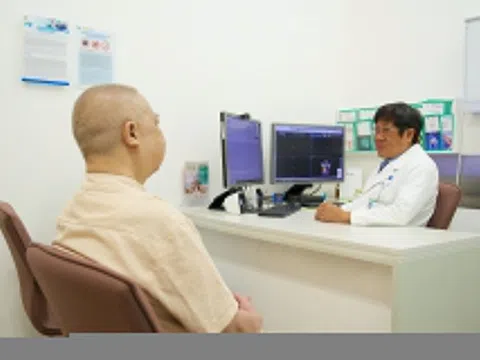 Sức khỏe suy yếu trầm trọng vì bệnh ung thư khó chẩn đoán
