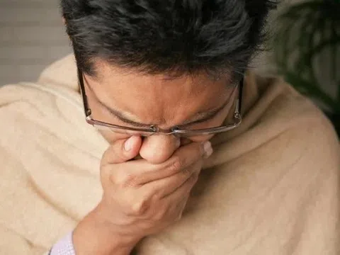 Phổi đông đặc vì chủ quan khi bị ho, sốt