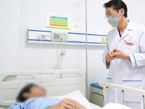 Chủ quan tự khám theo 'bác sĩ Google', người đàn ông phải cắt bỏ tinh hoàn