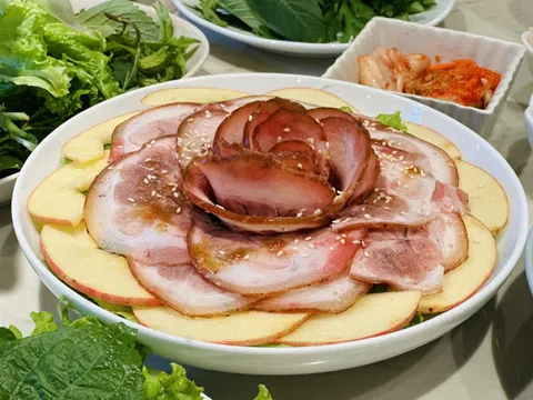 Thịt lợn luộc hay nướng bổ dưỡng hơn?
