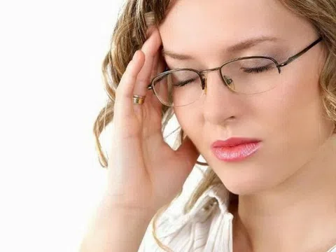 Đau nửa đầu, đi khám phát hiện bệnh nguy hiểm ở não