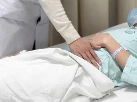 Tự bẻ 'cậu nhỏ', thanh niên 25 tuổi nhập viện trong đau đớn