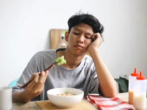 8 thói quen tưởng đơn giản nhưng cực hại sức khỏe đàn ông