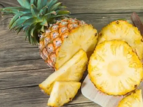 Dứa tốt cho sức khỏe nhưng ai không nên ăn?