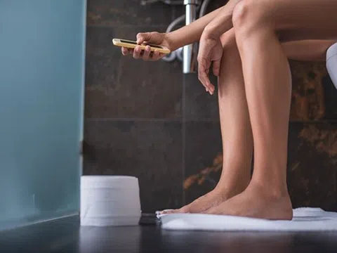 Nhà vệ sinh công cộng có làm bạn mắc bệnh tình dục?