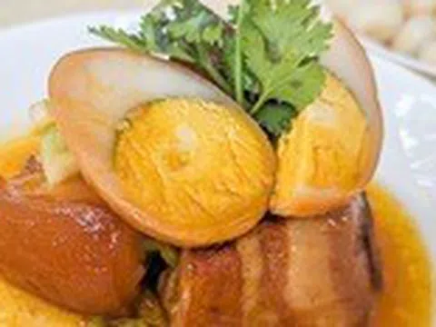 Mẹo nhỏ 'đối phó' thực phẩm giàu chất béo ngày Tết cho người đau dạ dày, thực quản