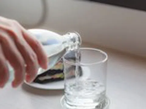 Đồ uống nào phù hợp nhất với người tập luyện và chơi thể thao?