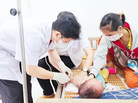 Hàng chục ca sốt phát ban nghi sởi ở miền núi Quảng Nam, Sở Y tế chỉ đạo khẩn
