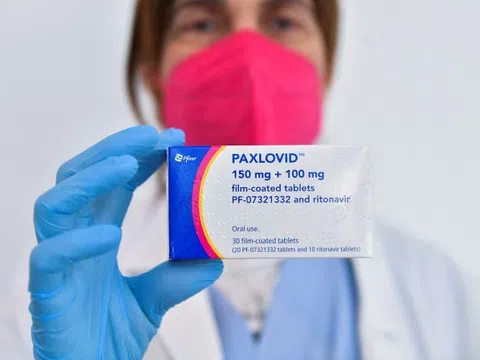 Thực hư danh sách tác dụng phụ ghê gớm của vắc xin COVID-19 của Pfizer