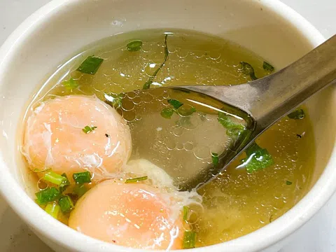 Ăn lòng đỏ hay lòng trắng trứng tốt hơn?