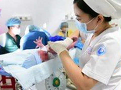 Tại sao cần bỏ quy định kỷ luật trường hợp sinh con thứ 3 trở lên?