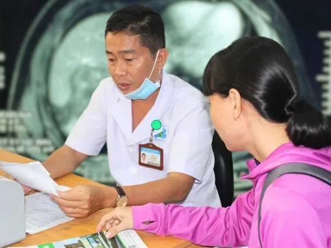 'Sập bẫy' vì tin 'phép màu' giải độc gan chữa bách bệnh