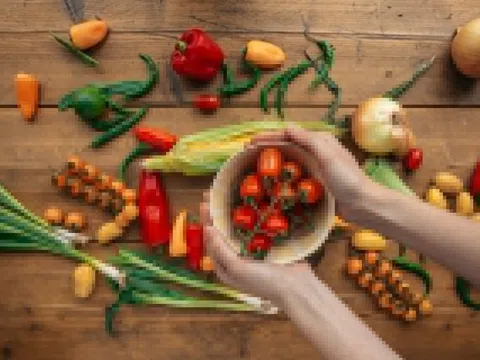 Ăn gì để hạ huyết áp nhanh, an toàn?