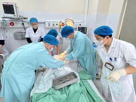 Chủ quan với vết thương nhỏ, người đàn ông nhập viện vì co giật