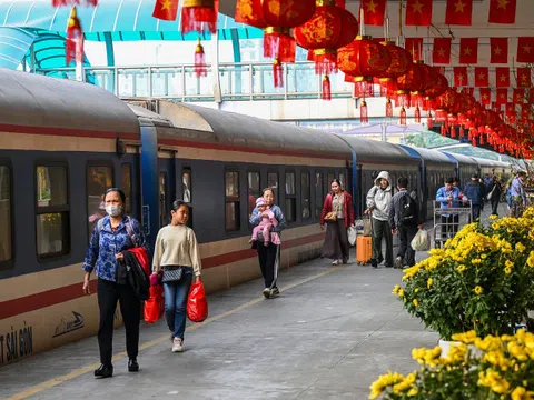 Bình Định miễn vé tàu hỏa cho hơn 1.000 du khách