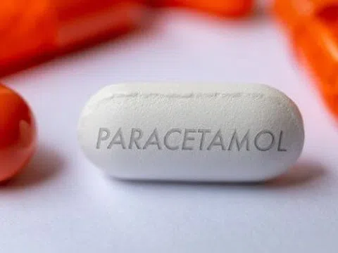 Uống paracetamol giảm đau đầu sau khi nhậu: Tác hại khôn lường