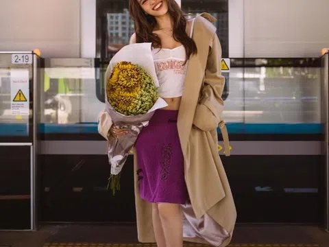 Sao Việt biến ga Metro thành 'sàn catwalk'