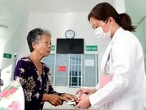 Bác sĩ kể chuyện đáng buồn khi khám cho người bệnh mạn tính