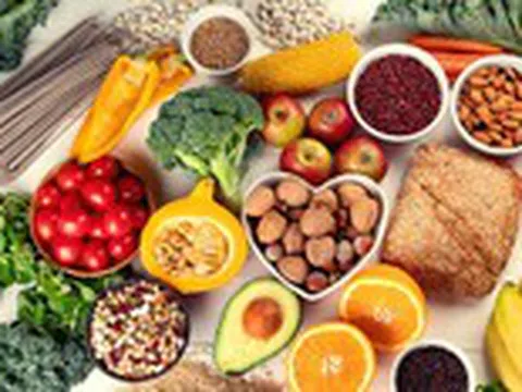 Bảo vệ hệ tiêu hóa: Tránh 6 thực phẩm này