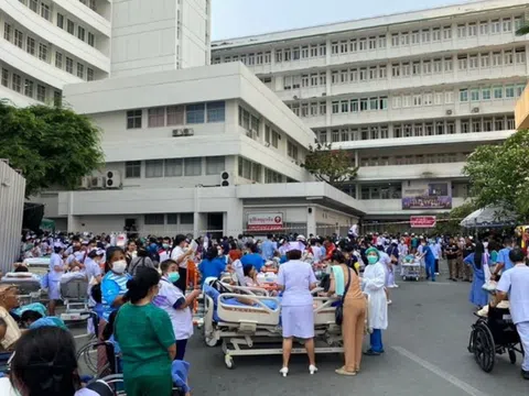 Khung cảnh chưa từng thấy tại các bệnh viện ở Thái Lan, Myanmar