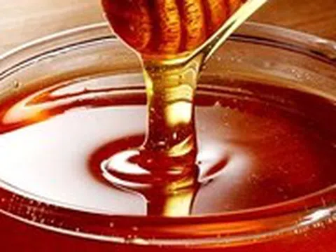 Vì sao mật ong ngọt lại giúp giảm nguy cơ bệnh tim và tiểu đường?