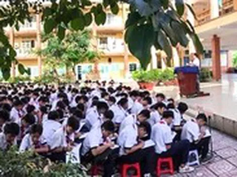 TP.HCM: Kiểm nghiệm tìm nguyên nhân nghi ngộ độc 37 người sau ăn bánh mì, 33 em là học sinh