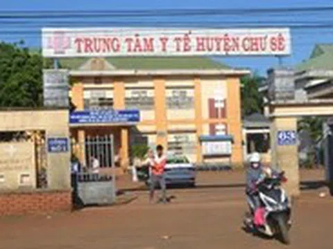 Người nhà bệnh nhân đánh bác sĩ cấp cứu, hỏi 'mày biết tao là ai không?'