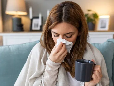 Những căn bệnh có cùng triệu chứng ho, sốt, đau họng