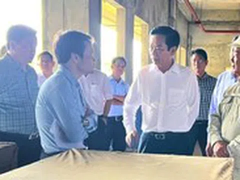 Bí thư Cần Thơ chỉ đạo sớm tái khởi động dự án Bệnh viện Ung bướu ‘8 năm xây không xong’