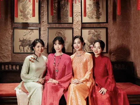 Áo dài tôn vẻ đài các của Đặng Thu Thảo