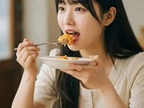 Ngộ độc thực phẩm gây ra thay đổi đáng sợ này trong não bộ