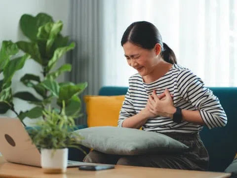Cách xử lý khi tim bất ngờ đập thình thịch