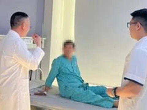 Sỏi bàng quang cũng khiến nam giới ‘trên bảo dưới không nghe’