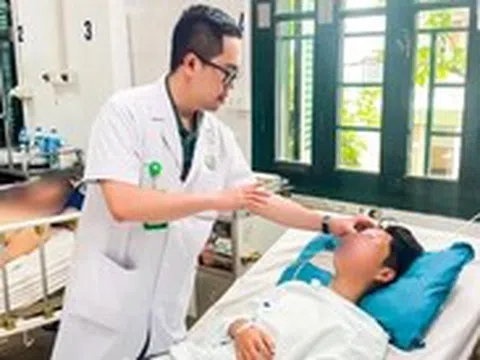 Thiếu niên 14 tuổi cụt tay, suýt mù mắt vì nổ bình gas mini