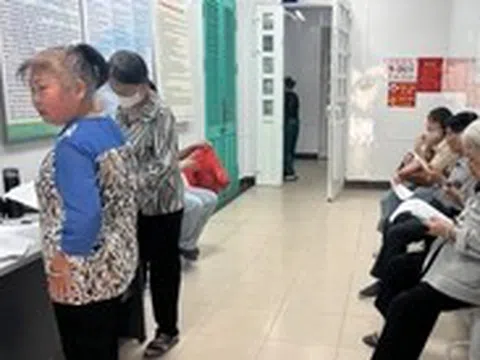 Phát thuốc 2 tháng/lần để giảm tải bệnh viện và giảm thời gian chờ khám bảo hiểm