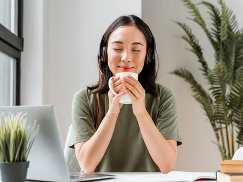 Thói quen buổi sáng giúp bụng êm, người nhẹ tênh cả ngày