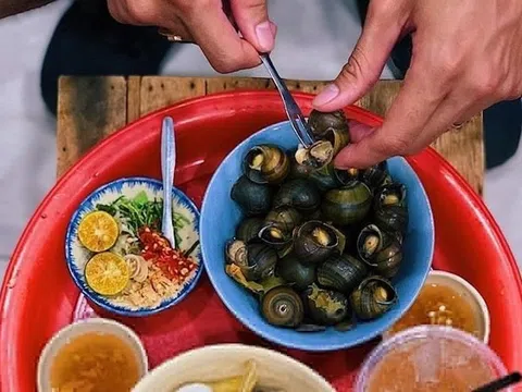 Ăn ốc sai cách, coi chừng rước bệnh vào người