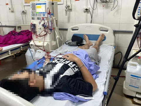 Nam thanh niên suy thận cấp vì hành động liều lĩnh sau leo núi