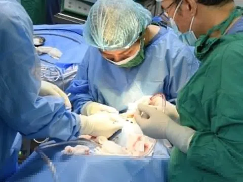 Người đàn ông ở TP.HCM bị đũa nhựa đâm xuyên hốc mắt