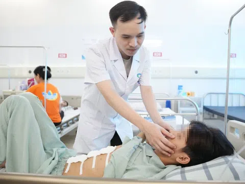 Nam thanh niên suýt mất mạng sau cơn đau bụng