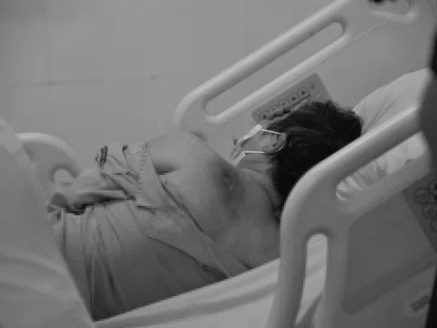 Uống nước đường mỗi ngày, người phụ nữ suýt mất mạng
