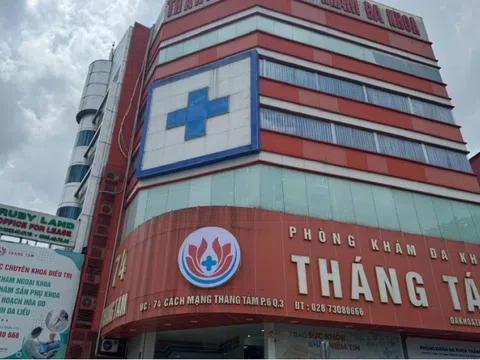 Phòng khám đa khoa Tháng Tám ở TP.HCM lại bị 'tuýt còi'