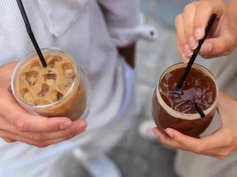 Bỏ bữa sáng nhưng uống cà phê mỗi ngày, điều gì xảy ra?