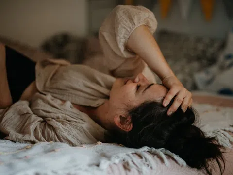 8 dấu hiệu chứng tỏ bạn ăn quá nhiều đường