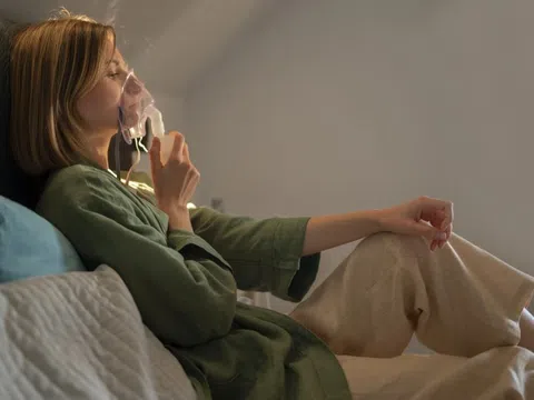 Xử trí cơn khó thở về đêm ở bệnh nhân COPD