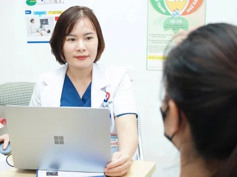Cô gái 20 tuổi chưa dậy thì