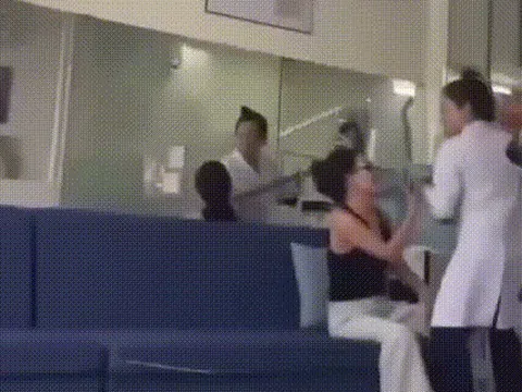 Lời kể của nữ khách hàng bị bác sĩ nha khoa ở TP.HCM hành hung
