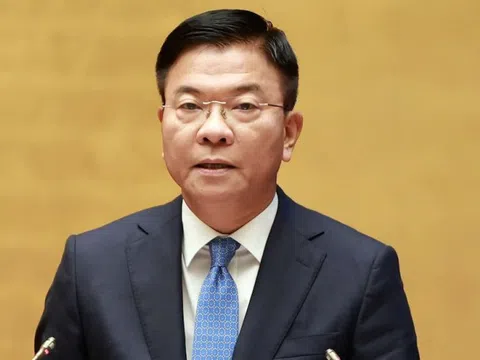 Phó thủ tướng thông tin dự kiến kinh phí khám sức khỏe định kỳ, miễn viện phí cho người dân