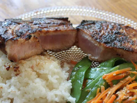 Vì sao thịt heo không thể ăn tái?