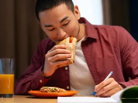 5 thói quen ăn uống buổi sáng gây suy giảm chức năng thận